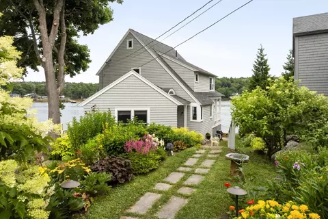 100 Murray Hill Rd, Boothbay, ME 04544