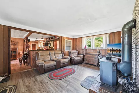 Living - 19 Coolidge Rd, Wayne, ME 04284 photo 2 of 7