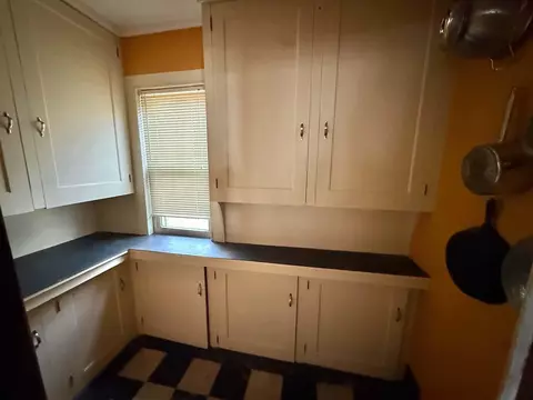 Kitchen - 19 Coolidge Rd, Wayne, ME 04284 photo 7 of 8