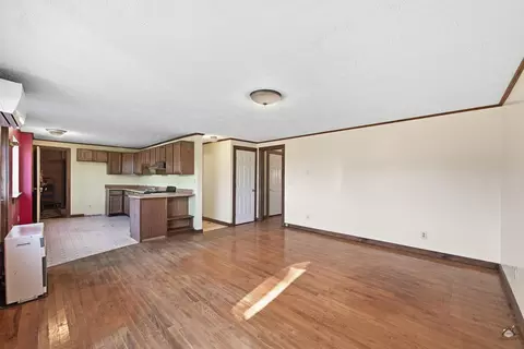 Living - 19 Coolidge Rd, Wayne, ME 04284 photo 6 of 7