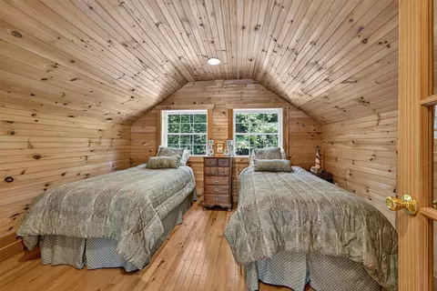 Bedroom - 6 Lake Como Dr, Harmony, ME 04942 photo 3 of 3