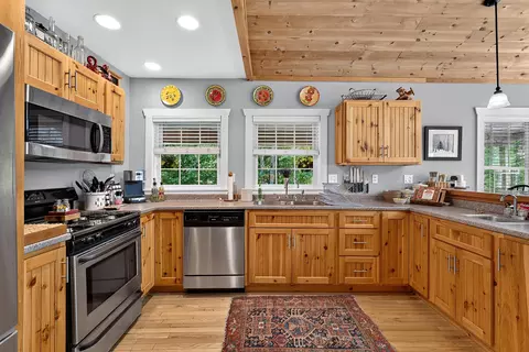 Kitchen - 6 Lake Como Dr, Harmony, ME 04942 photo 2 of 3