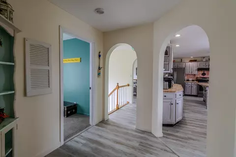 Entry Way - 79 Mill Pond Rd, Beals, ME 04611 photo 4 of 6