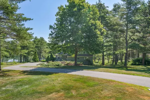Exterior - 5 Pinefields Ln, Brunswick, ME 04011 photo 16 of 16