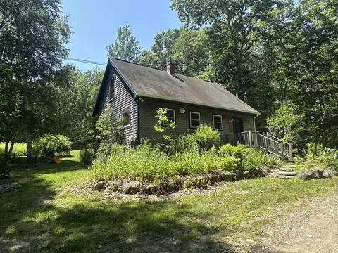 2866 Belfast Rd, Lincolnville, ME 04849