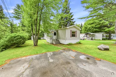 42 Sparrow Dr, Augusta, ME 04330 photo 2