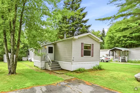 42 Sparrow Dr, Augusta, ME 04330 photo 1
