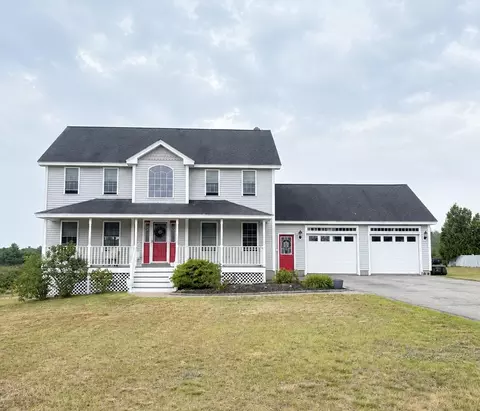 47 Spruce Ln, Wells, ME 04090