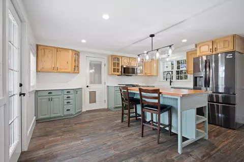 Kitchen - 565 Main St, Corinth, ME 04427 photo 1 of 6