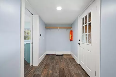 Entry Way - 565 Main St, Corinth, ME 04427 photo 2 of 3