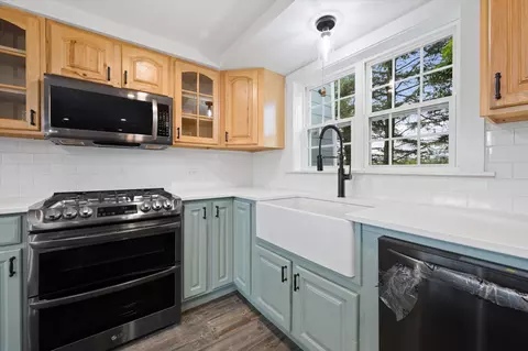 Kitchen - 565 Main St, Corinth, ME 04427 photo 4 of 6