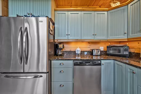 Kitchen - 26 Overlook Dr, Eustis, ME 04936 photo 3 of 7