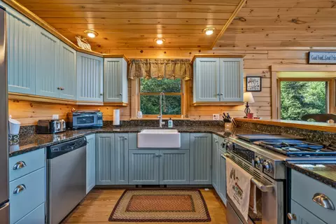 Kitchen - 26 Overlook Dr, Eustis, ME 04936 photo 2 of 7