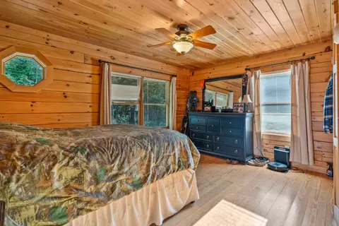 Bedroom - 26 Overlook Dr, Eustis, ME 04936 photo 3 of 9