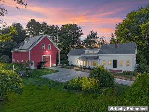 464 Gray Rd, Falmouth, ME 04105
