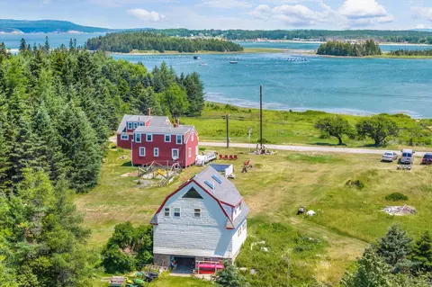 443 Cranberry Rd, Cranberry Isles, ME 04625