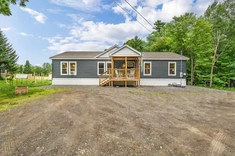 Exterior - 3419 Middle Rd, Sidney, ME 04330 photo 3 of 9
