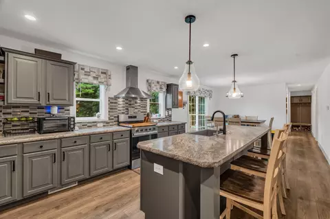 Kitchen - 3419 Middle Rd, Sidney, ME 04330 photo 6 of 7