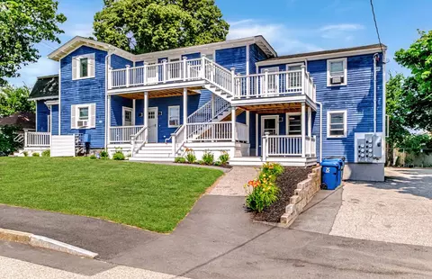 10 Adelaide St, Portland, ME 04103