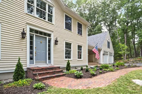 Exterior - 35 Woldbrook Dr, Windham, ME 04062 photo 4 of 8