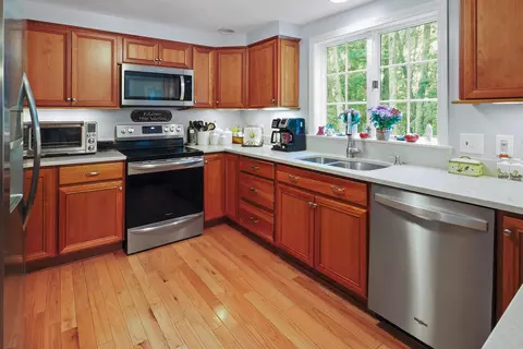 Kitchen - 35 Woldbrook Dr, Windham, ME 04062 photo 2 of 2