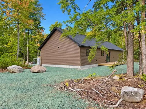 Exterior - 4 Brookhaven Ln, Harrison, ME 04040 photo 2 of 6