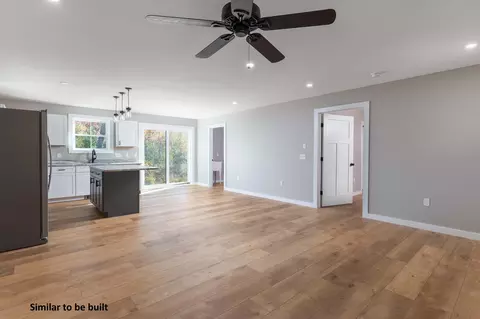 Living - 4 Brookhaven Ln, Harrison, ME 04040 photo 2 of 2