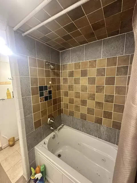 Bath - 206 Town Rd, Lagrange, ME 04453 photo 1 of 3
