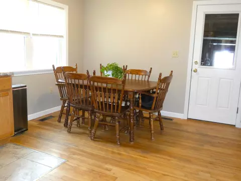 Dining - 5 Mayflower Rd, Augusta, ME 04330 photo 1 of 2