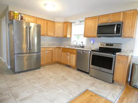 Kitchen - 5 Mayflower Rd, Augusta, ME 04330 photo 2 of 5