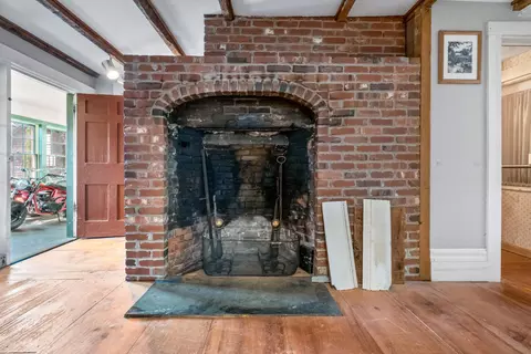Entry Way - 43 Main St, Harrison, ME 04040 photo 7 of 16