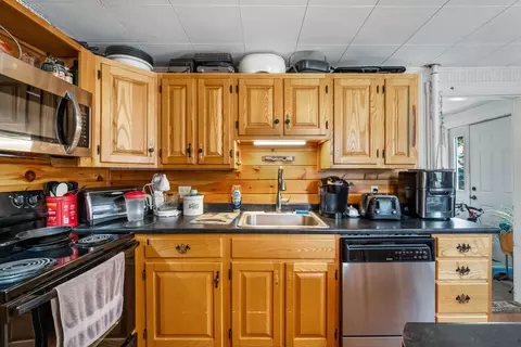 Kitchen - 43 Main St, Harrison, ME 04040 photo 8 of 8