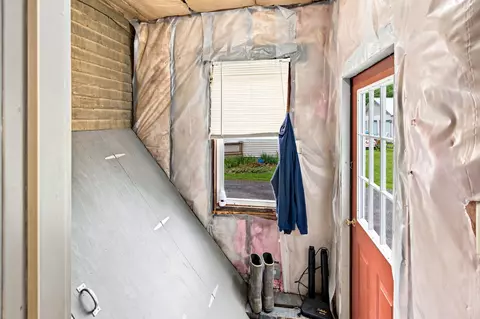 Entry Way - 7 Boardman St, Calais, ME 04619 photo 4 of 6