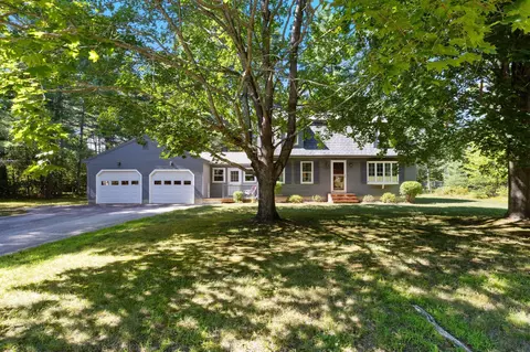 27 Tall Pine Rd, Berwick, ME 03901