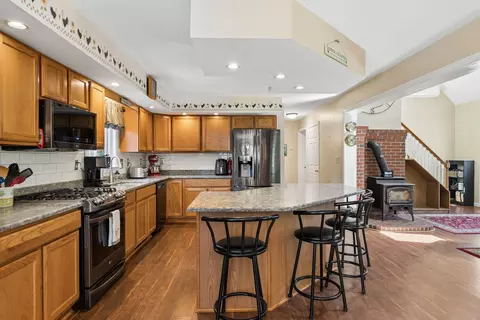Kitchen - 1429 Main Rd, Phippsburg, ME 04562 photo 3 of 5