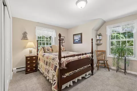 Bedroom - 1429 Main Rd, Phippsburg, ME 04562 photo 6 of 7