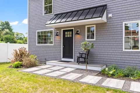 222 Ludlow St, Portland, ME 04102