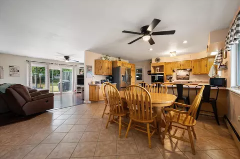 Dining - 71 W Corinth Rd, Corinth, ME 04427 photo 1 of 2