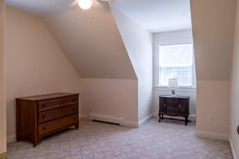Bedroom - 9 Strawberry Patch Ln, Freeport, ME 04032 photo 7 of 11