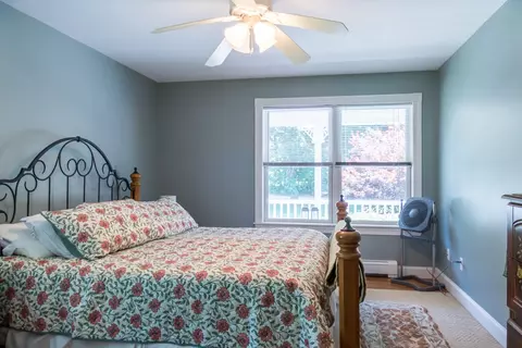 Bedroom - 9 Strawberry Patch Ln, Freeport, ME 04032 photo 2 of 11