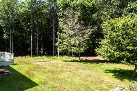 Exterior - 9 Strawberry Patch Ln, Freeport, ME 04032 photo 7 of 13