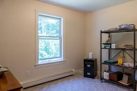 Bedroom - 9 Strawberry Patch Ln, Freeport, ME 04032 photo 10 of 11