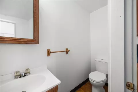 Bath - 5 Stevens Ave, Westbrook, ME 04092 photo 3 of 4