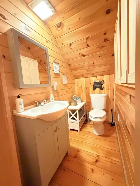 Bath - 31 Welch Dr, Casco, ME 04015 photo 1 of 4
