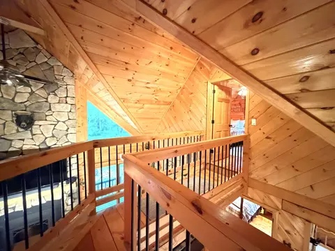 Entry Way - 31 Welch Dr, Casco, ME 04015 photo 2 of 4