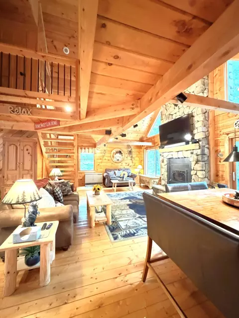 Living - 31 Welch Dr, Casco, ME 04015 photo 10 of 13