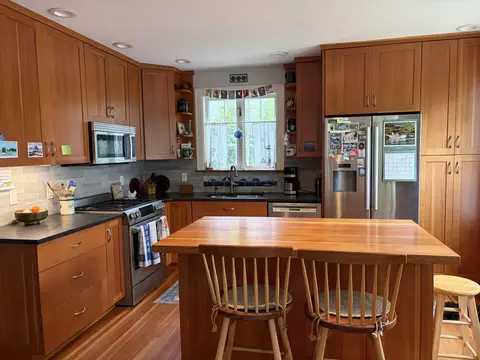 Kitchen - 5 Riverview, Freeport, ME 04032 photo 1 of 2