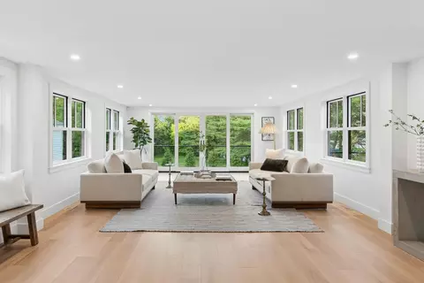 Living - 71 Old Pool Rd, Biddeford, ME 04005 photo 4 of 5