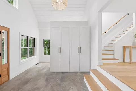 Entry Way - 71 Old Pool Rd, Biddeford, ME 04005 photo 4 of 9
