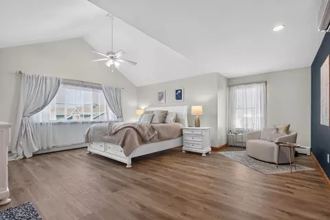 Bedroom - 8 Bald Eagle Dr #8, Brewer, ME 04412 photo 3 of 8